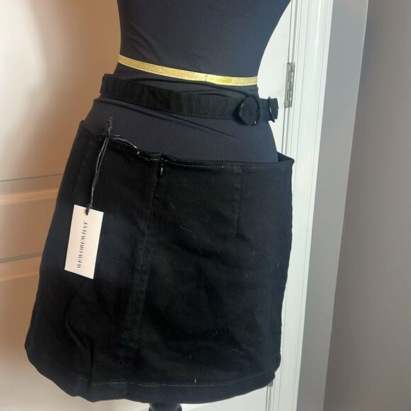 BNWT - WEWOREWHAT CUT OUT BLACK SKIRT - L - Picture 5 of 6
